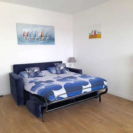 Calme Avec Balcon Ensoleille, Proche - Fr-1-392-228 Appartement *